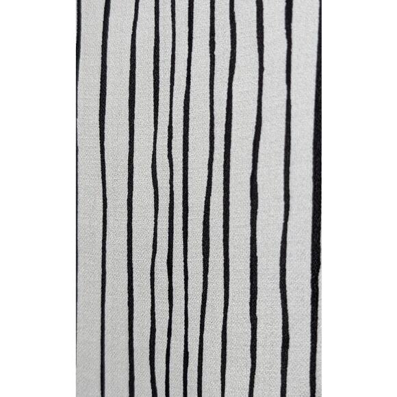 Eileen Fisher Linear Printed Silk Bateau Neck Long Shell Bone/Black Womens Sz XS - Picture 4 of 9